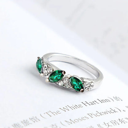 Created Rings for Women New Classic Jewelry Wedding Engagement Ring Rhinestone Fine Jewelry Gift Girls Stylish Chic Ring