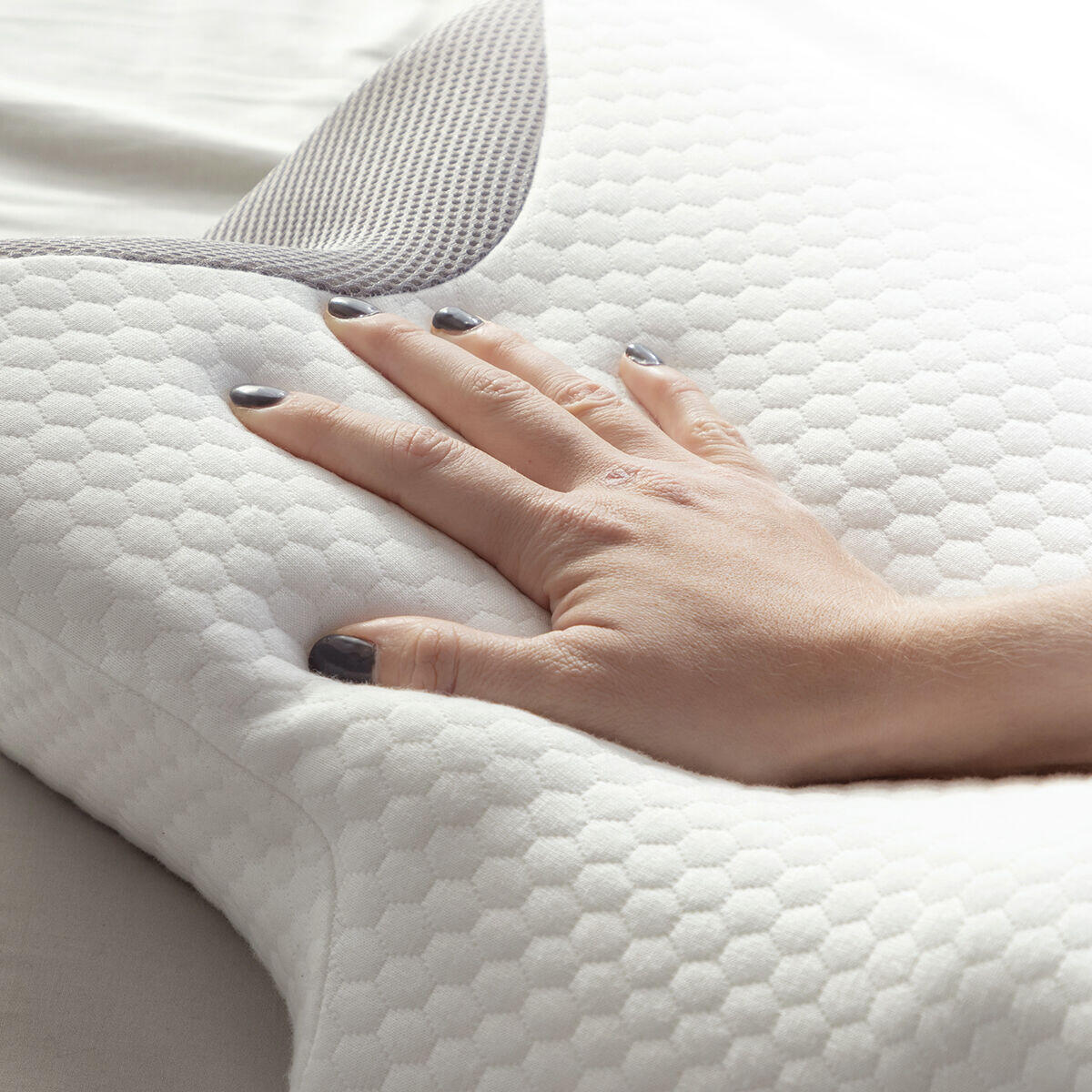 ¡Despierta Renovado! Almohada Cervical LOVETO de Espuma Viscoelástica
